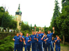 powiększ