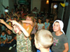 powiększ