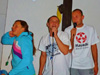 powiększ