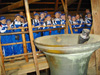 powiększ