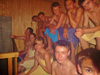 powiększ