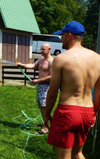 powiększ