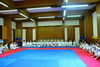 powiększ